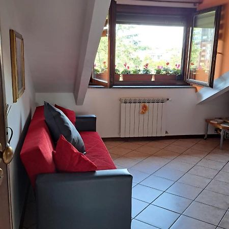 Casa Paola - Stazione 400 Mt - Free Wifi Apartment Arcore Exterior foto
