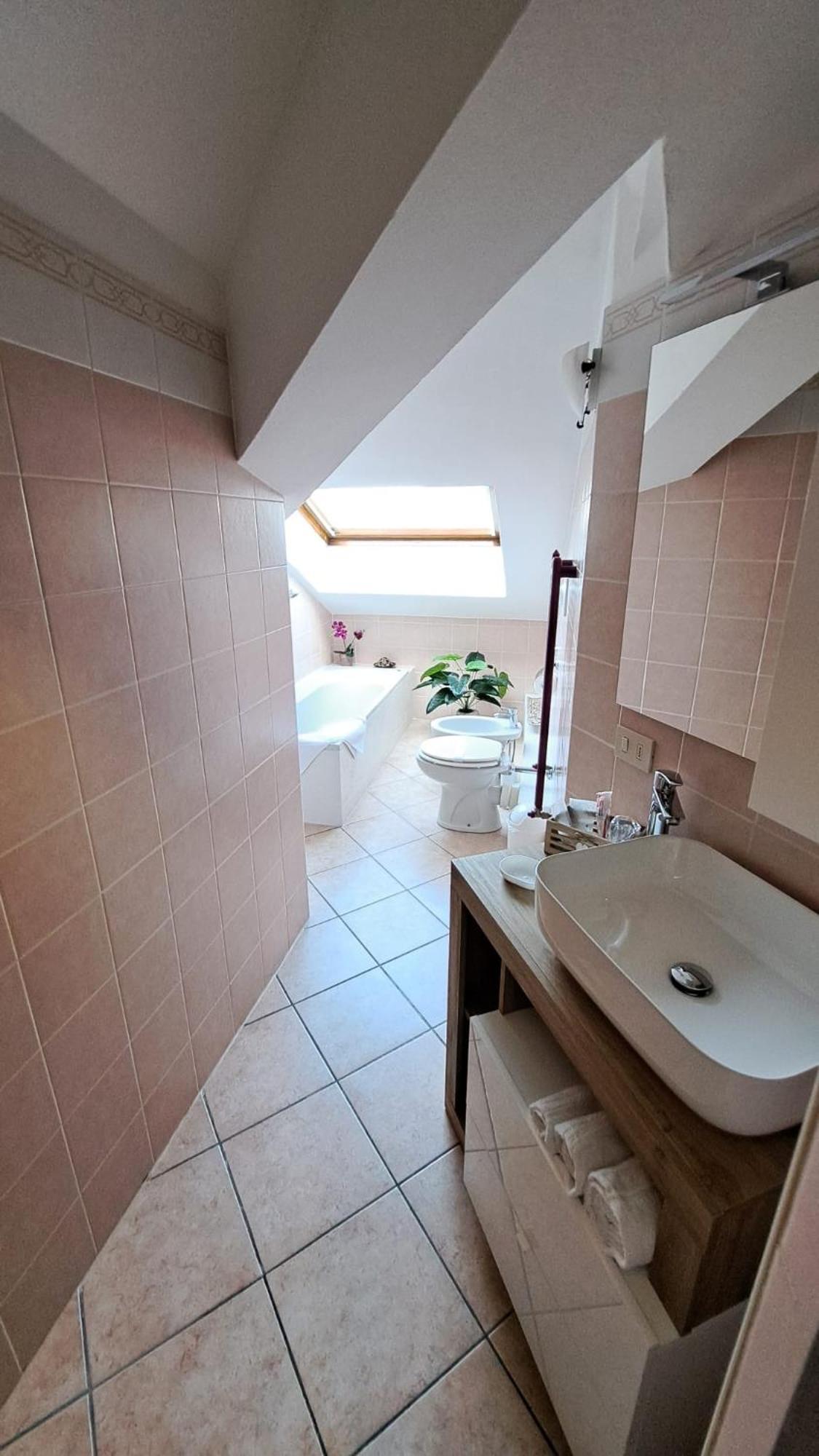Casa Paola - Stazione 400 Mt - Free Wifi Apartment Arcore Exterior foto